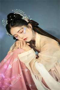 全章阅读为反派大佬消费后,财迷她美梦成真