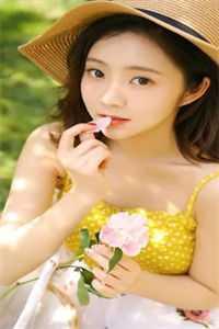 快穿:危险!路人甲过于貌美!畅销小说