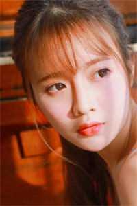 婚后太太动动手,禁欲教官拦腰狂亲短篇小说